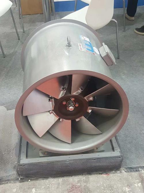 南寧聊城屋頂玻璃鋼風(fēng)機(jī)菏澤無動(dòng)力風(fēng)帽